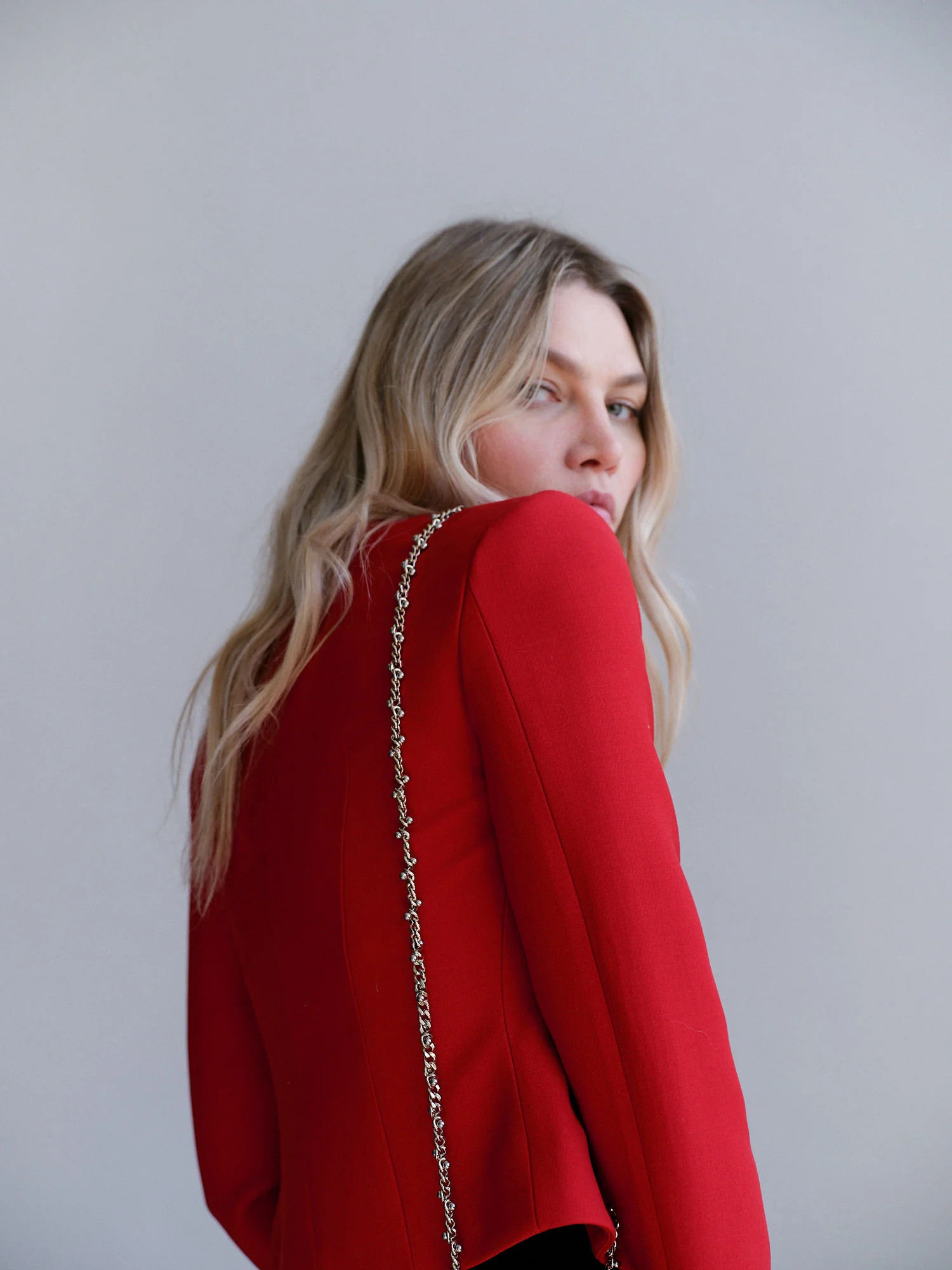 Pierced Curb Chain Crossbody - Image 4